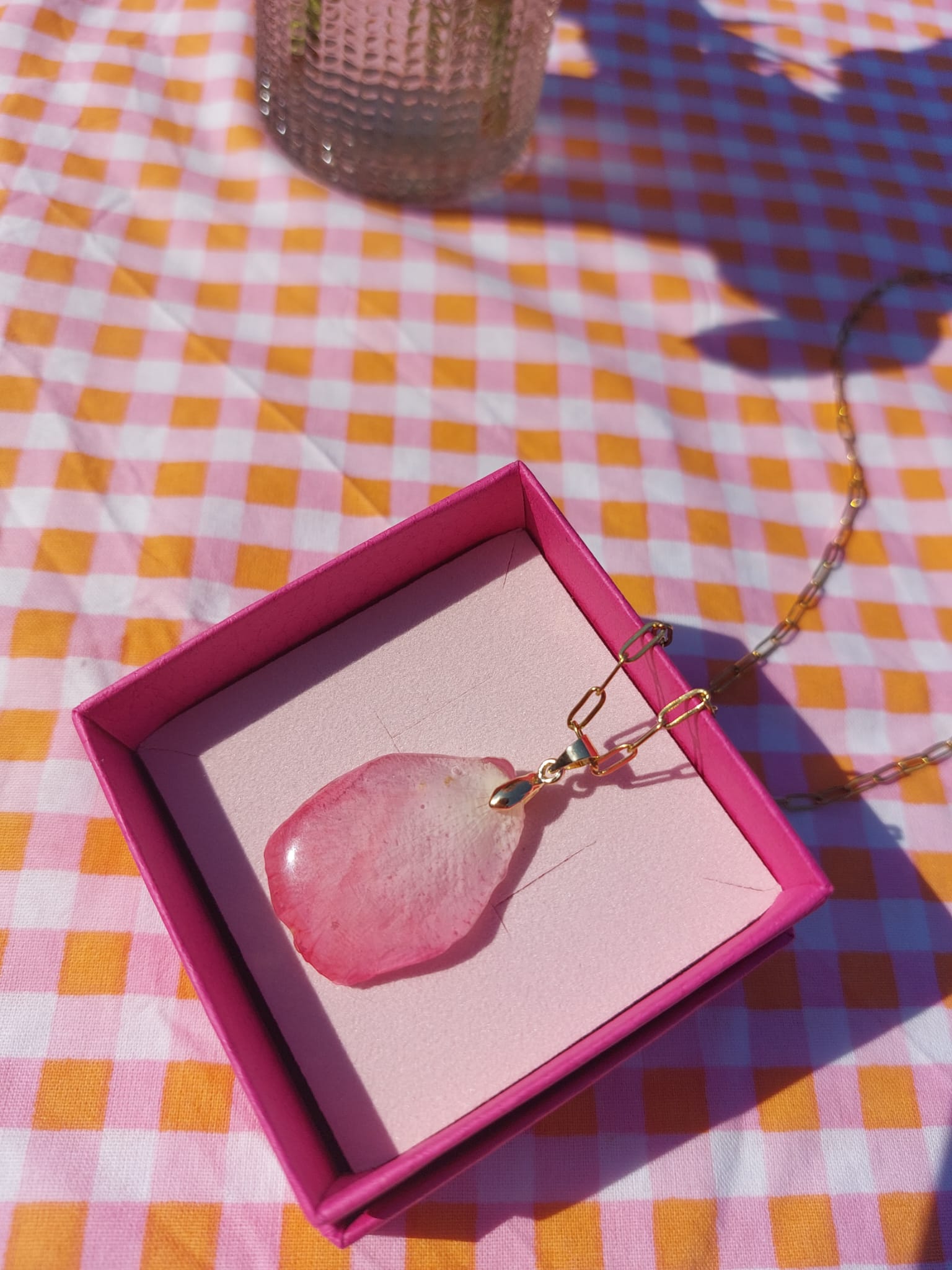 rosa collier 1 pétale rosa collier 1 pétale